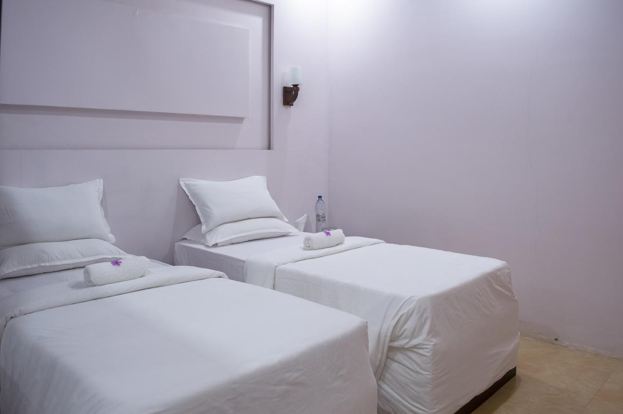 Hulhudheli Inn מראה חיצוני תמונה